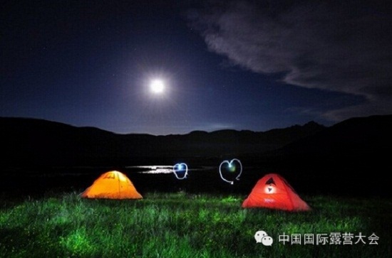 千万别去户外露营(图1) 千万别去户外露营(图1)