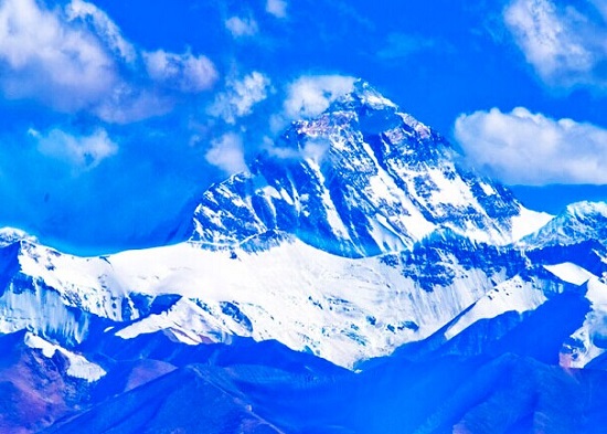 珠穆朗玛峰遭遇粪便污染日趋严重(图1) 珠穆朗玛峰遭遇粪便污染日趋严重(图1)