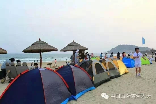 沙滩露营狂欢趴,全民一起游戏,享受音乐美食!(图4) 沙滩露营狂欢趴,全民一起游戏,享受音乐美食!(图4)
