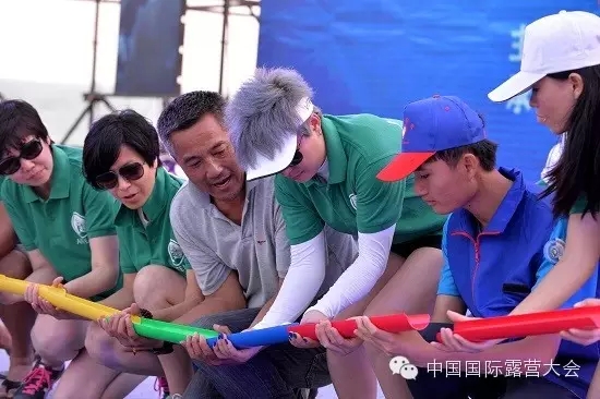 滑雪世界冠军郭丹丹:户外活动是教育孩子最好的课堂(图2) 滑雪世界冠军郭丹丹:户外活动是教育孩子最好的课堂(图2)