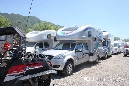 国内房车露营走向成熟还需时日——访中国国际露营大会房车巡游总领队、车友俱乐部主要发起人、房车巡游项目版块主要创始人之一殷希民(图2) 国内房车露营走向成熟还需时日——访中国国际露营大会房车巡游总领队、车友俱乐部主要发起人、房车巡游项目版块主要创始人之一殷希民(图2)