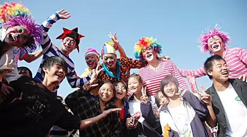 我只告诉你,2015欢乐节最新活动指南来了,错过今年你又得等一年!(图1) 我只告诉你,2015欢乐节最新活动指南来了,错过今年你又得等一年!(图1)