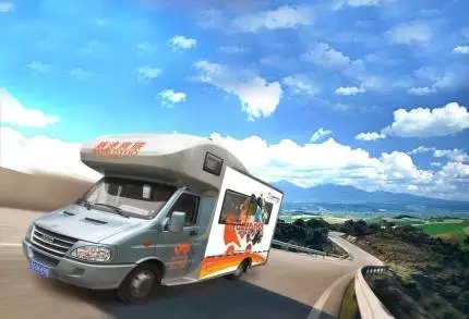 吉林蜗途房车旅行社有限公司助力露博会:舒适、安全的房车(图2) 吉林蜗途房车旅行社有限公司助力露博会:舒适、安全的房车(图2)