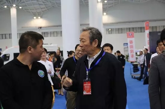 2015海南露博会开馆仪式顺利举行 缤纷场馆看不停!(图6) 2015海南露博会开馆仪式顺利举行 缤纷场馆看不停!(图6)