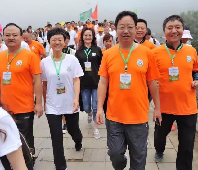 中国国际露营大会百城徒步赛贵州大方开走(图2) 中国国际露营大会百城徒步赛贵州大方开走(图2)