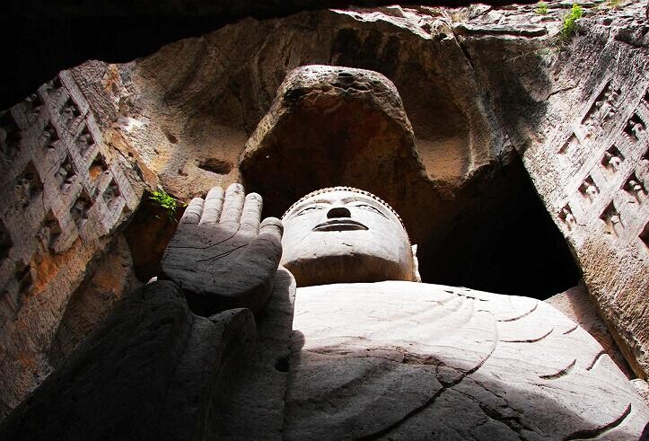 东平白佛山(图1)