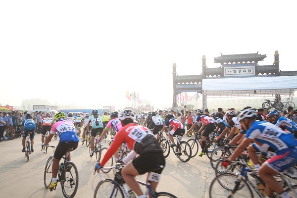 2014中国国际露营大会（东平站）自行车超级300公里挑战赛(图3)