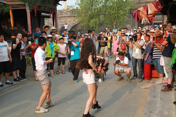 2014中国国际露营大会（东平站）户外露营玩快闪(图2)