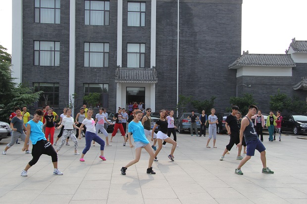 2014中国国际露营大会（东平站）户外露营玩快闪(图8)