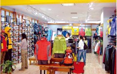 户外品牌建网络社区聚集用户 与消费者亲密接触