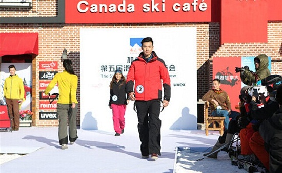 冬季天堂加拿大 雪地T台秀出户外运动新风尚(图2) 冬季天堂加拿大 雪地T台秀出户外运动新风尚(图2)