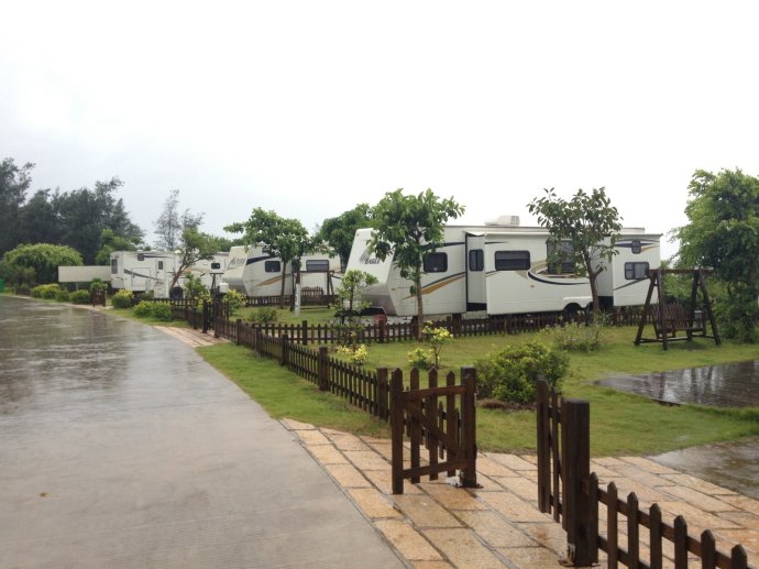国内上百个营地 标准的大型营地还很少(图1) 国内上百个营地 标准的大型营地还很少(图1)