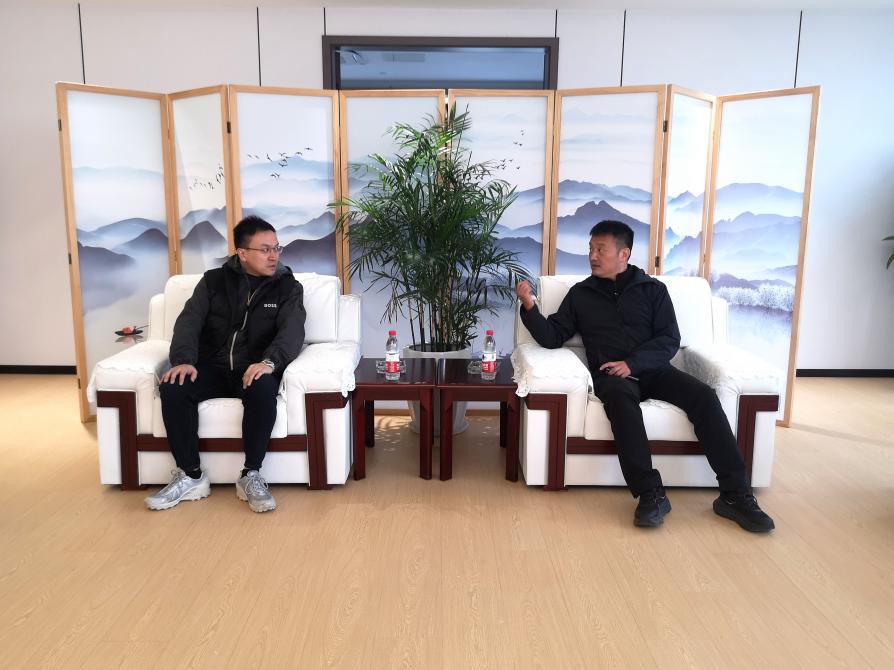 海盐县南北湖风景区领导一行到露营之家金华全球供应链贸易中心考察交流调研(图16)