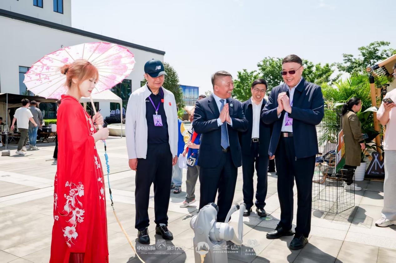 架文化交流桥 种美好生活园(图5)