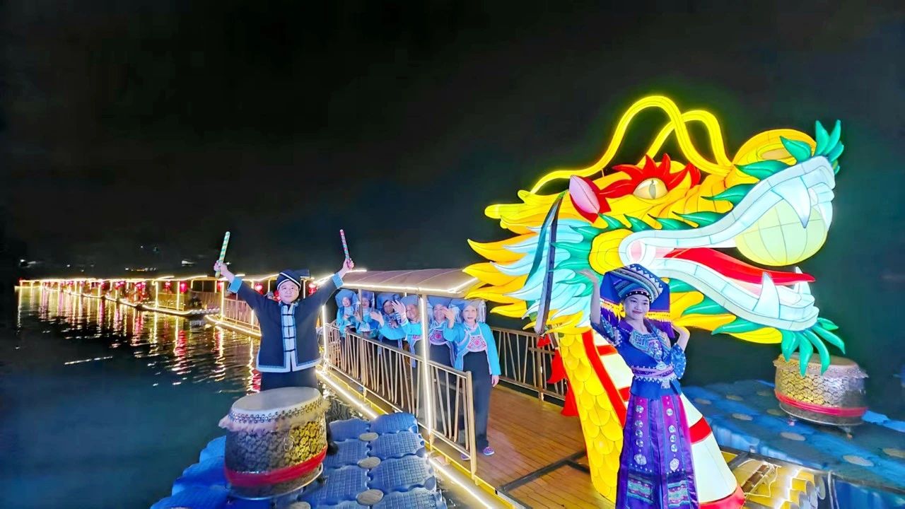 五一狂欢在东兰,坡豪湖露营地绽放无限魅力(图1) 五一狂欢在东兰,坡豪湖露营地绽放无限魅力(图1)