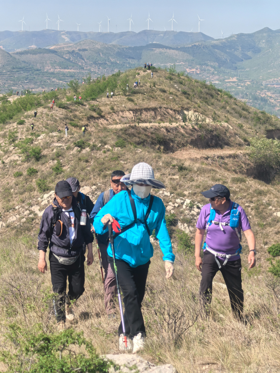 露营之家山西超级俱乐部参加黎城北马凤凰岭徒步登山活动圆满结束(图4)