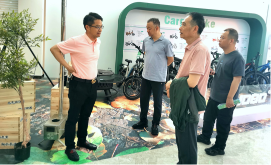 蚌埠市文化旅游投资集团一行莅临露营之家（金华）全球供应链贸易中心考察调研(图2)