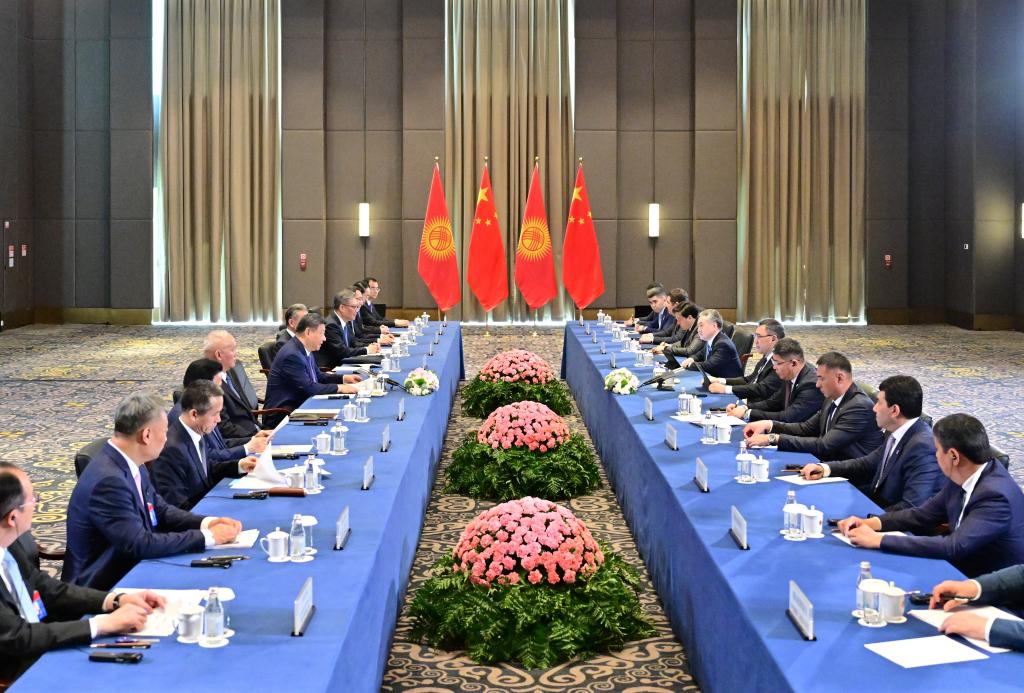习近平在第二届中国-中亚峰会上的主旨发言(图3) 习近平在第二届中国-中亚峰会上的主旨发言(图3)