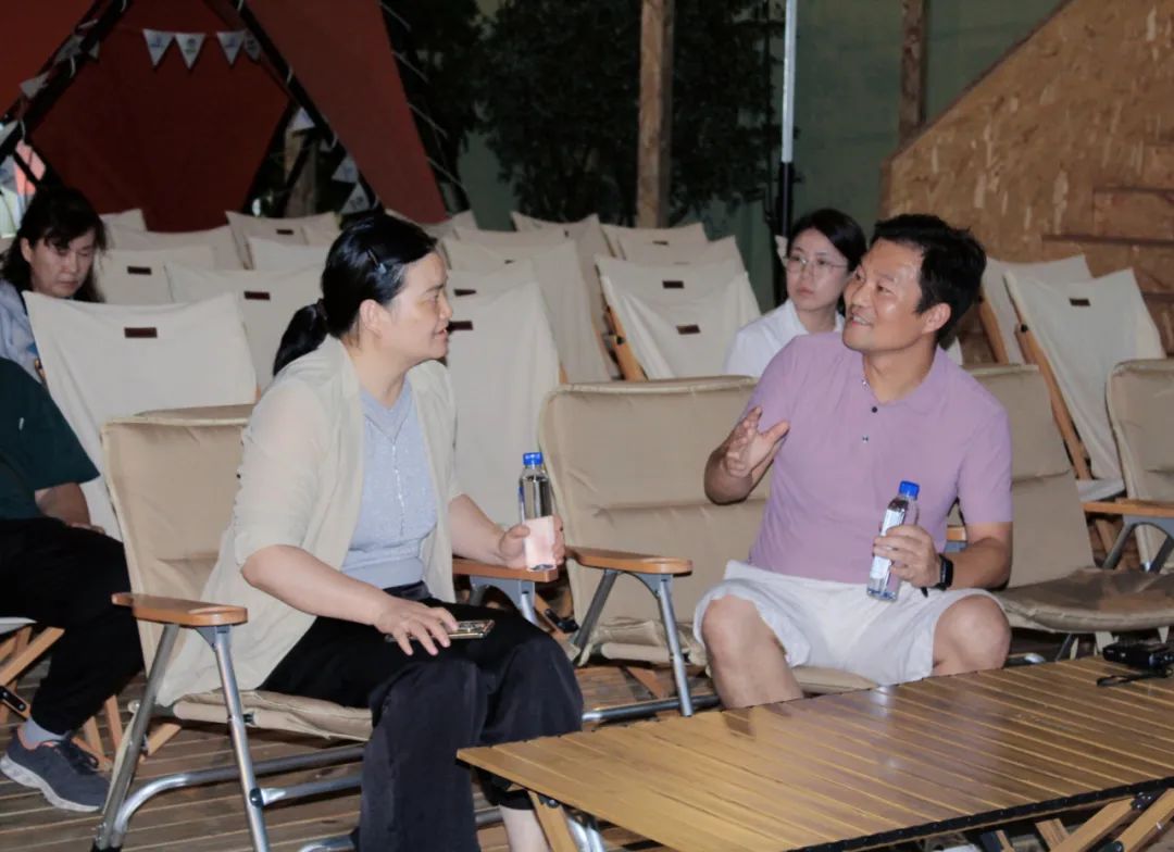 新疆生产建设兵团第八师石河子市统计局一行到露营之家全球供应链贸易中心考察调研(图6)