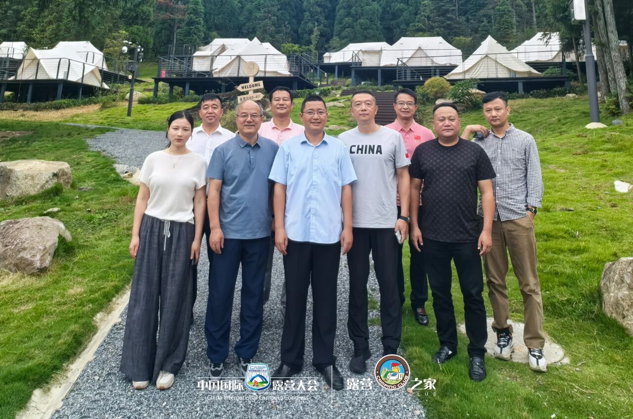 桐城市人民政府周海波一行赴露营之家全球供应链贸易中心考察交流(图6) 桐城市人民政府周海波一行赴露营之家全球供应链贸易中心考察交流(图6)