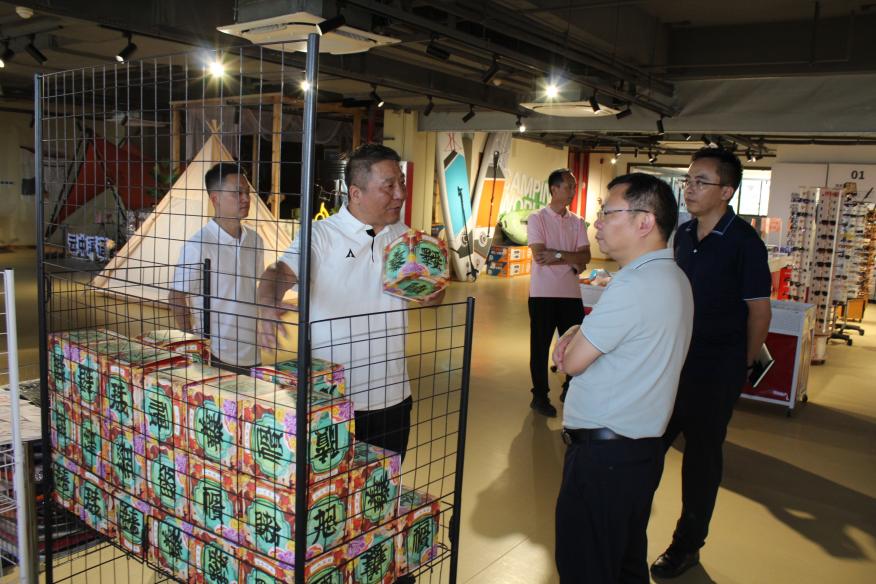 贵旅集团左儒军一行赴金华山考察露营之家供应链贸易中心——探索贵州文体旅融合发展新路径(图6)