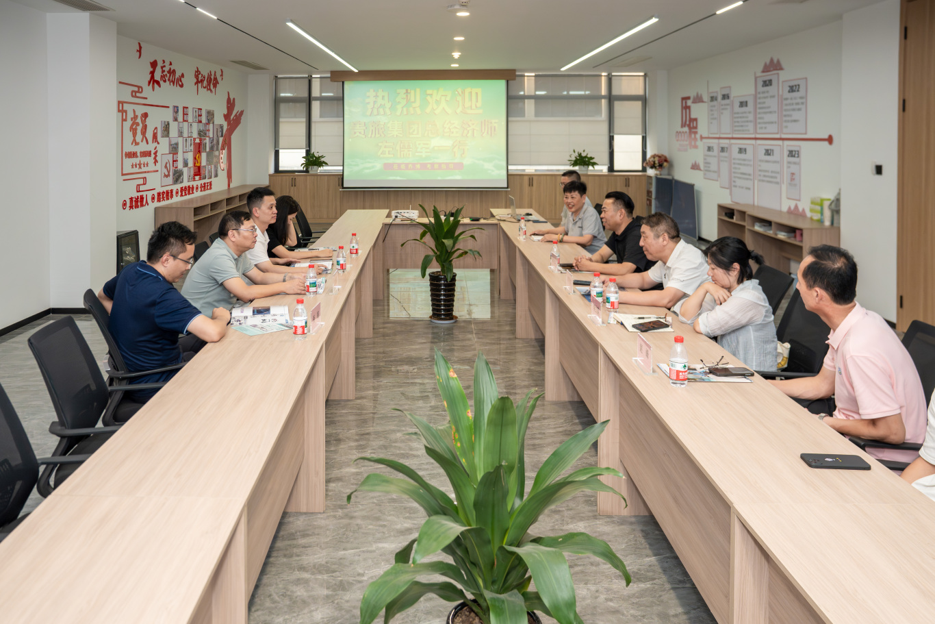 贵旅集团左儒军一行赴金华山考察露营之家供应链贸易中心——探索贵州文体旅融合发展新路径(图8)