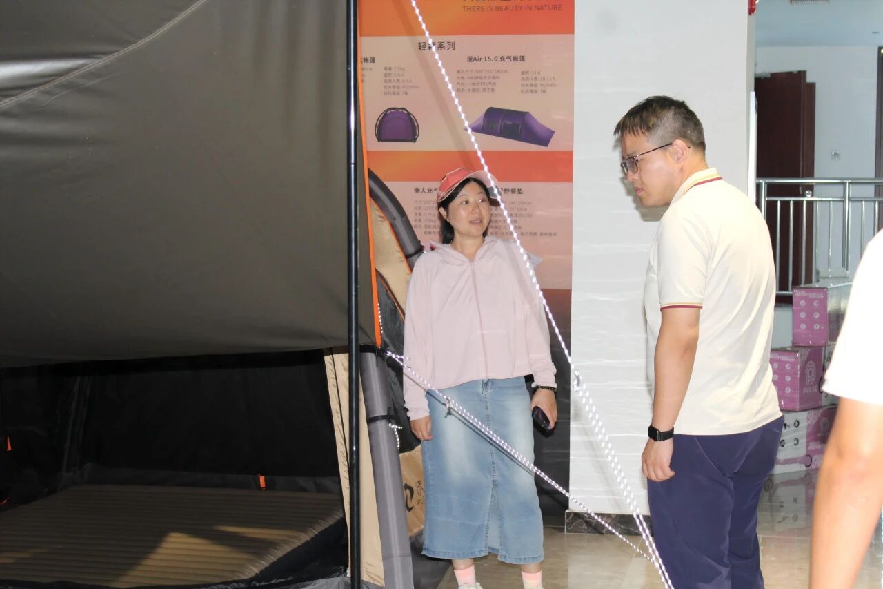 宁波慈溪文旅集团有限公司沈超一行莅临露营之家全球供应链贸易中心考察交流(图3)
