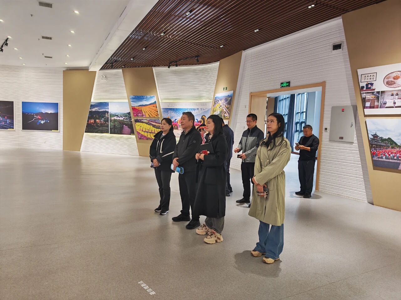 中国国际露营大会专家组一行赴黔东南州考察(图3) 中国国际露营大会专家组一行赴黔东南州考察(图3)