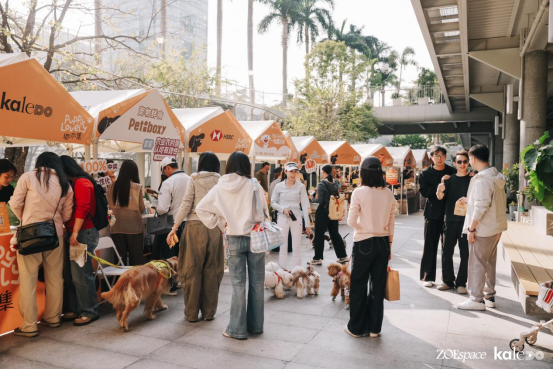 跨界新场景,消费新体验 | “撒欢集”人宠露营活动在深圳成功举办,奏响“三新生活”序章(图19) 跨界新场景,消费新体验 | “撒欢集”人宠露营活动在深圳成功举办,奏响“三新生活”序章(图19)