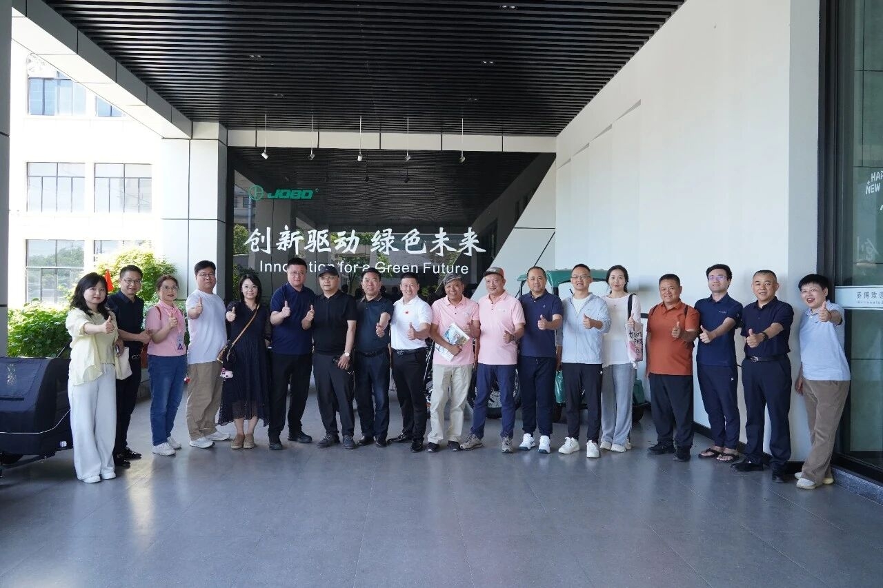走进链长企业|嘉宾参观乔博工厂,点赞“金华智造”(图7) 走进链长企业|嘉宾参观乔博工厂,点赞“金华智造”(图7)
