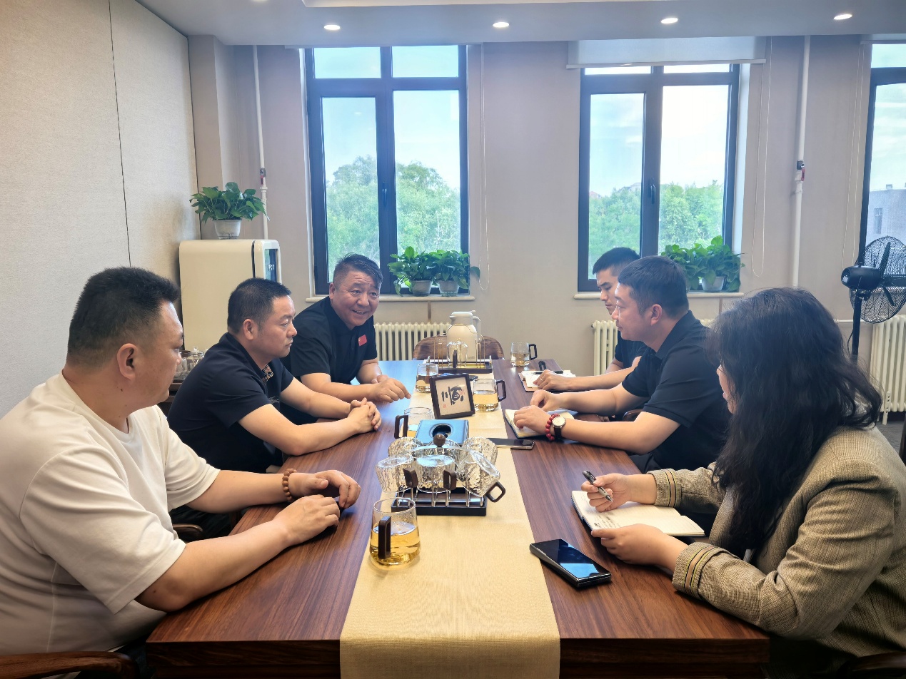 中石化蚌埠老油库工业旅游项目专题研讨会在露营之家五建集团城市更新事业部举行(图1) 中石化蚌埠老油库工业旅游项目专题研讨会在露营之家五建集团城市更新事业部举行(图1)